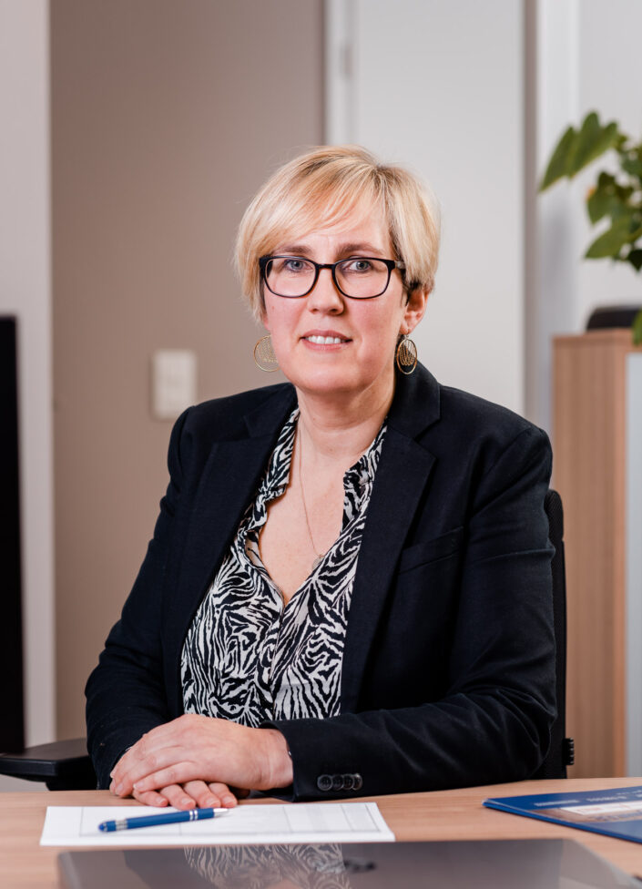 East-Management-0009